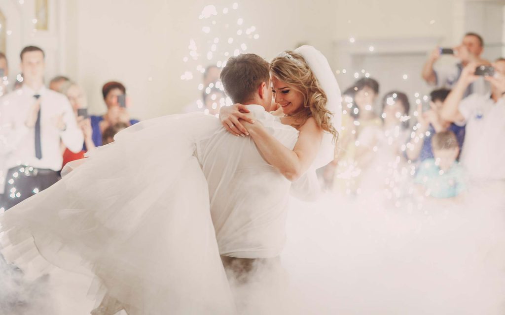Four Easy Ways Dry Ice Can Make Your Wedding Magical