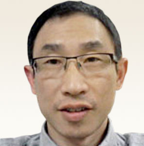 Headshot of Peter Hu